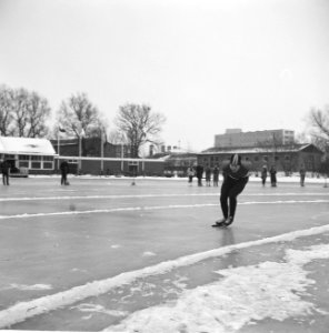 Langebaan kampioenschappen te Groningen verreden, Rudi Liebrechts tegen Arie Zee, Bestanddeelnr 914-6739