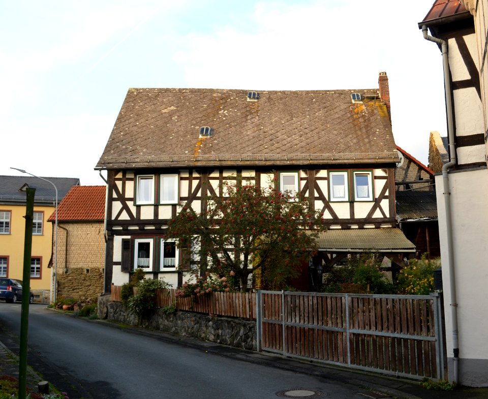 Langenbach, Schulstraße 2