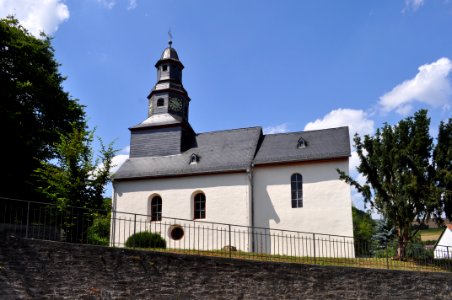 Langenbach, Kirche