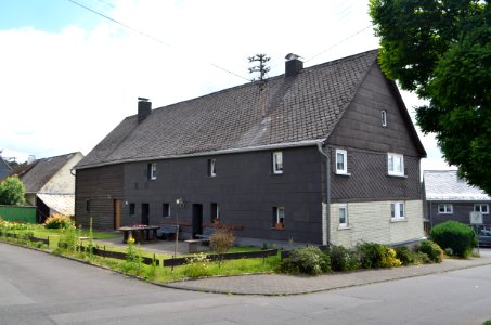 Langenbach bei Kirburg, Hauptstraße 7 (1)