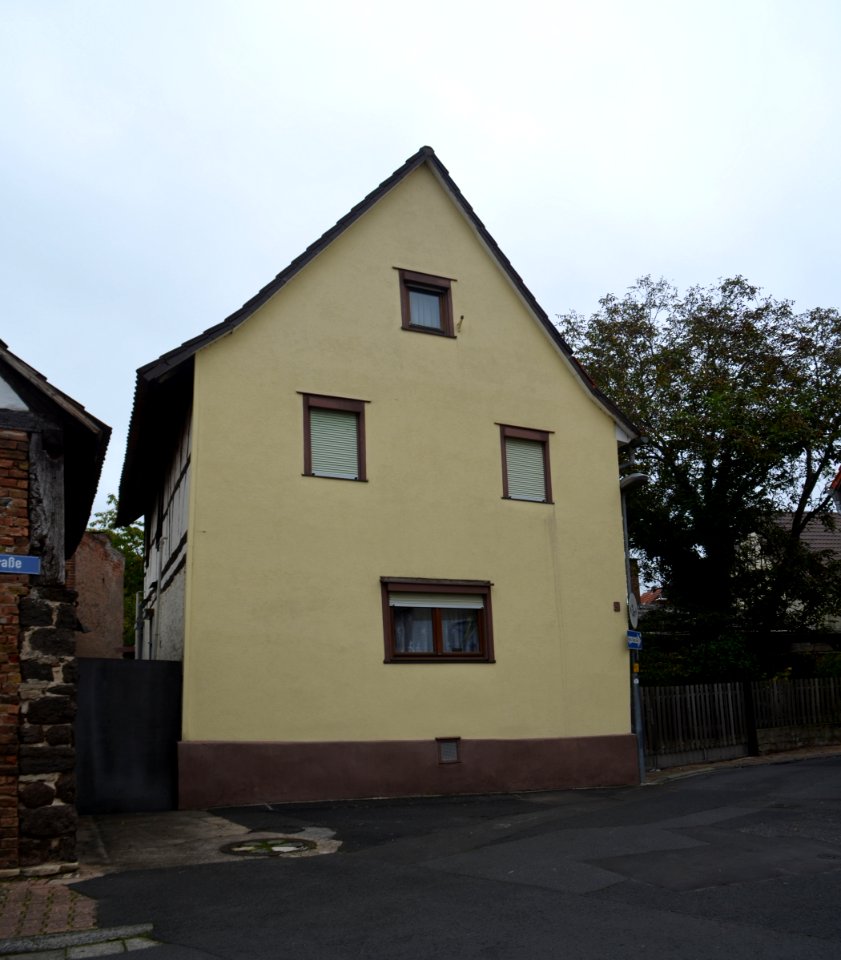 Langendiebach, Ringstraße 9 (1)