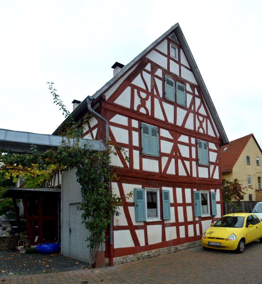Langendiebach, Turmstraße 1