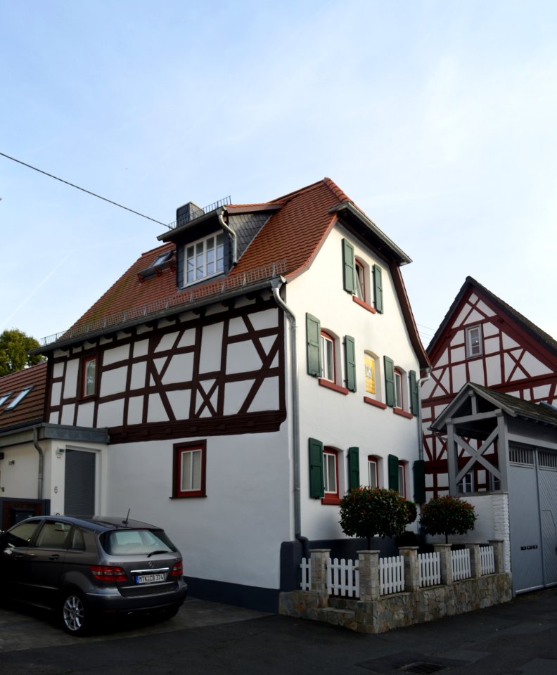 Langenhain, Alt Langenhain 6