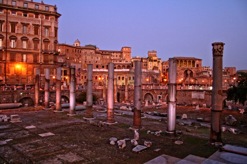 Night ancient architecture columns