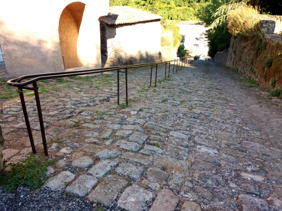 Largentière - Montée Mazon