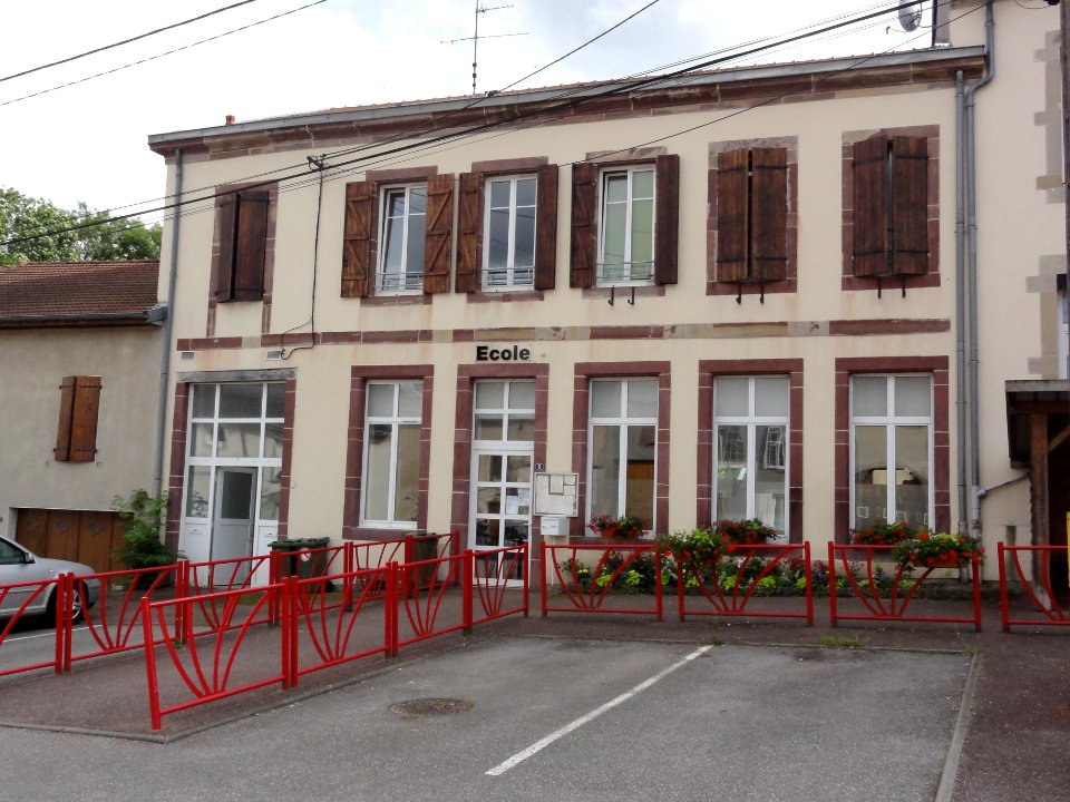 Laronxe (M-et-M) école