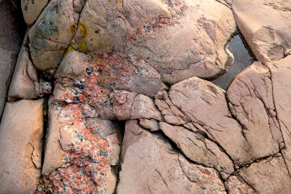 Large crystals vein in granite in Fiskebäcksvik