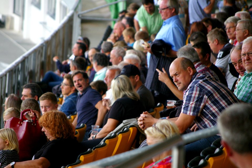 LASK gegen FC Liefering 27