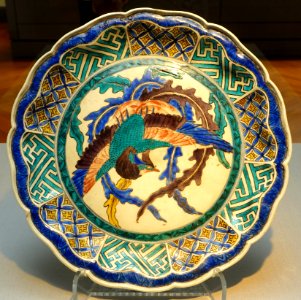 Large dish with foliate rim and flying phoenix design, Imari ware, Japan, Edo period, 1600s AD, porcelain with overglaze enamel - Tokyo National Museum - Tokyo, Japan - DSC08988
