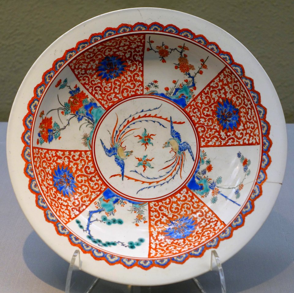 Large dish with paired phoenixes, pine, bamboo, plum, & peony design, Imari ware, Kakiemon type, Edo period, 1600s AD, porcelain, overglaze enamel - Tokyo National Museum - Ueno Park, Tokyo, Japan - DSC08951