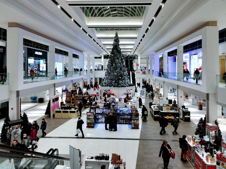 Laurier Quebec mall, Québec city 2