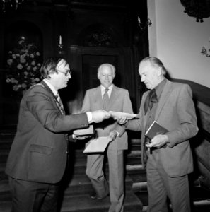 Laurens Janszn Costerprijs voor uitgever Geert van Oorschot in Haarlem Van Oor, Bestanddeelnr 929-2076