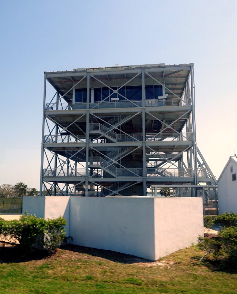 Launch Complex 39 Observation Gantry - Kennedy Space Center - Cape Canaveral, Florida - DSC02639