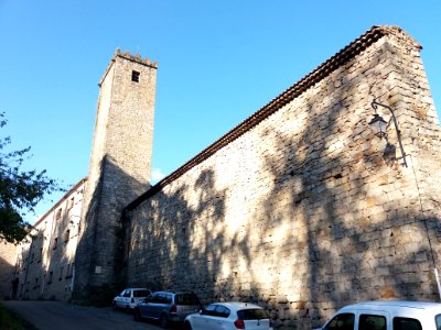 Largentière - Tour de l'horloge avec son mur