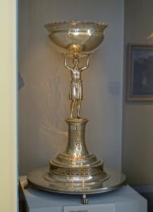 Large table centerpiece, by Anton Koll, Vienna, 1817, silver - Germanisches Nationalmuseum - Nuremberg, Germany - DSC03441