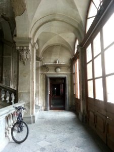Largo Avellino 4