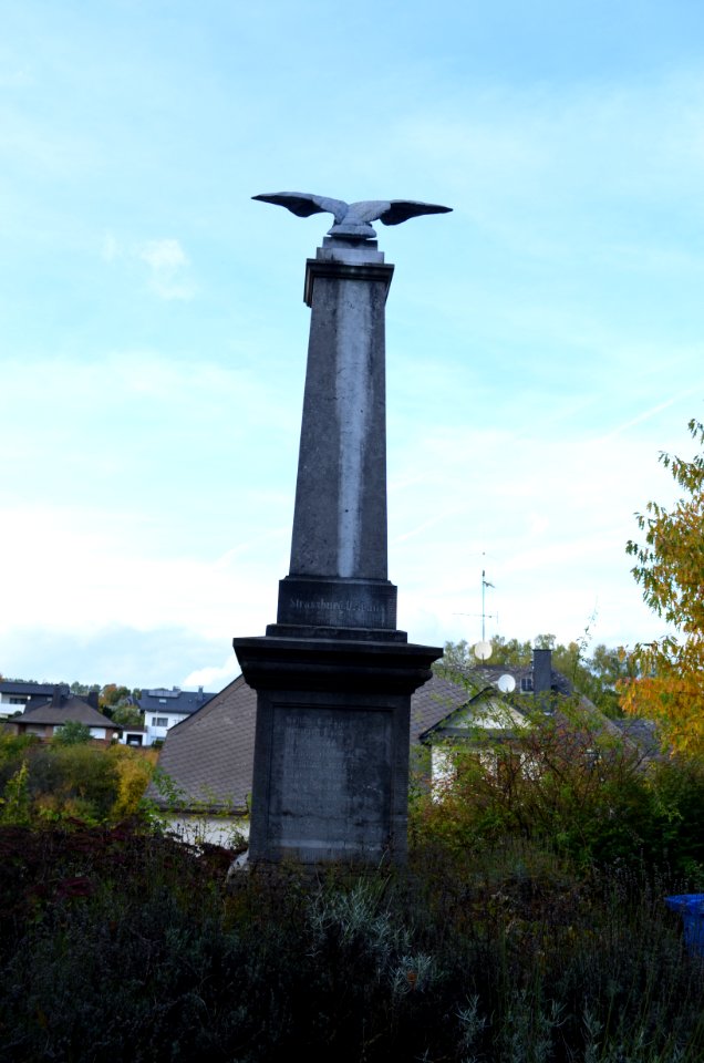 Laubuseschbach, Kriegerdenkmal 1870 (1)