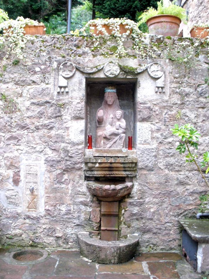 Las Caldas de Besaya - Santuario de la Virgen de Caldas 10