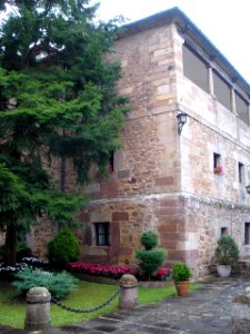 Las Caldas de Besaya - Santuario de la Virgen de Caldas 08