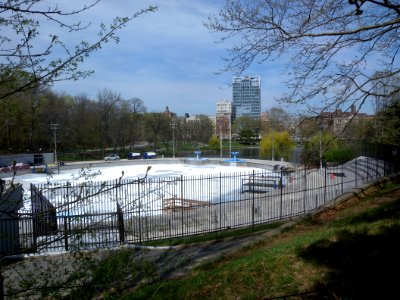 Lasker rink pool high jeh