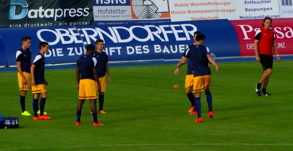 LASK gegen FC Liefering 13