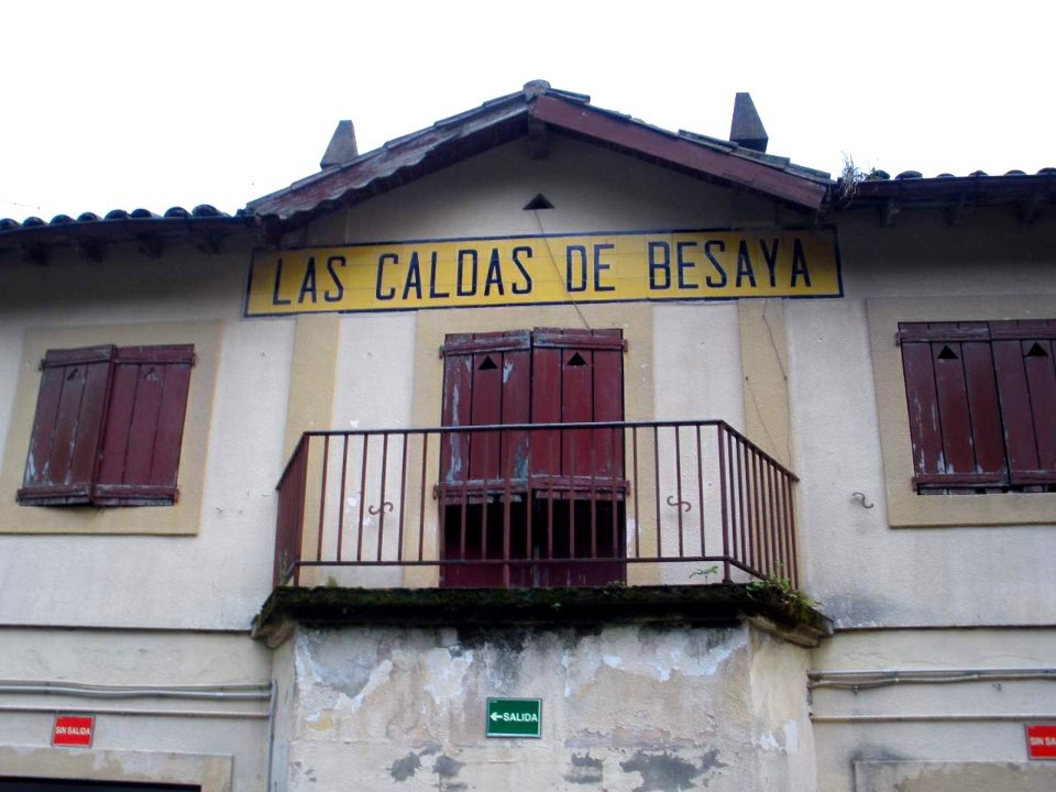Las Caldas de Besaya - Estación de Adif 2