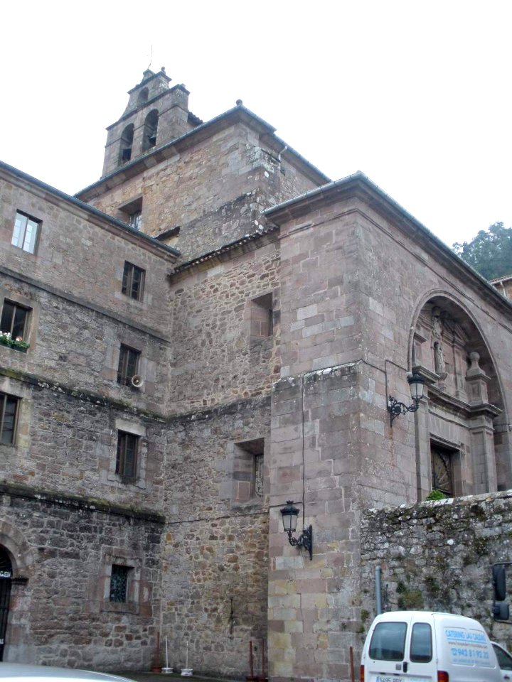 Las Caldas de Besaya - Santuario de la Virgen de Caldas 06