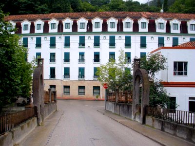 Las Caldas de Besaya, Balneario 13