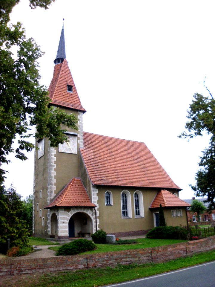 Lennewitz Dorfkirche 2