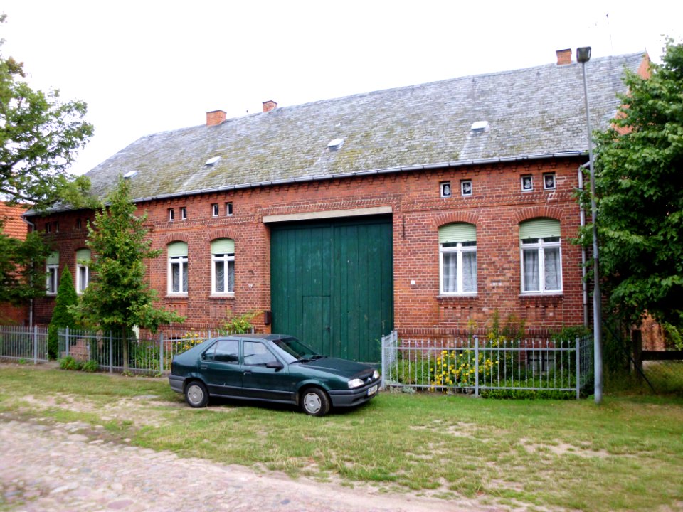Lennewitz Dorfstraße 19