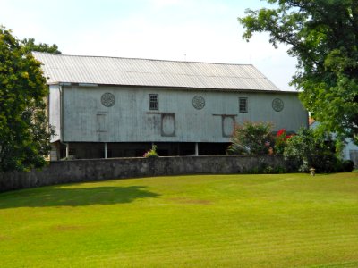 Lenhart Farm barn BerksCo PA