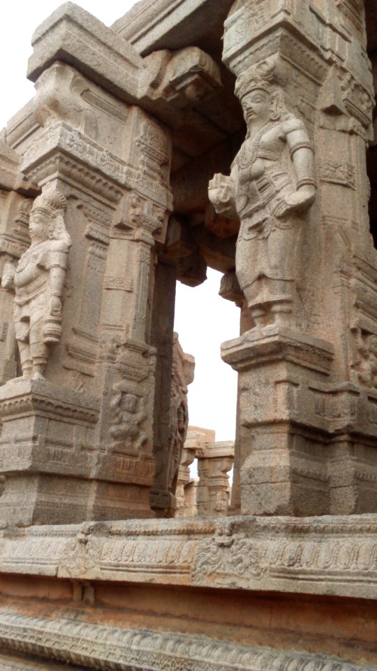 Lepakshi pillars 7