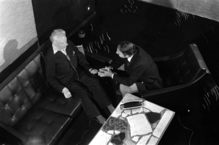 Leopold Stokowsky , 88 jaar , componist USA, houdt persconferentie te Hilversum,, Bestanddeelnr 923-7411