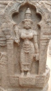 Lepakshi pillar sculpter 1