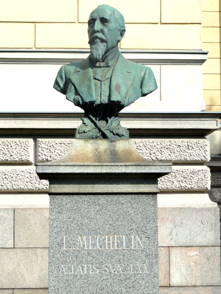 Leo Mechelin by Walter Runeberg - House of the Estates, Helsinki - DSC05066