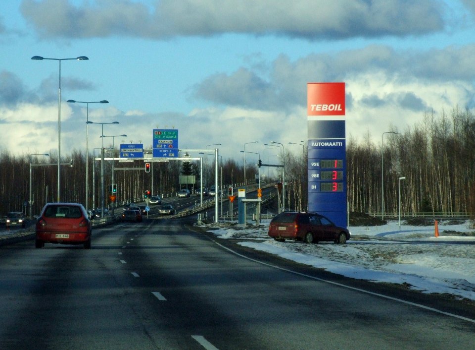 Lentokentäntie Oulu 20070318