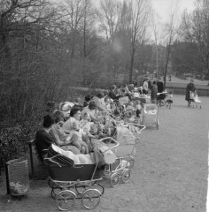 Lente in het Vondelpark, Bestanddeelnr 915-0279
