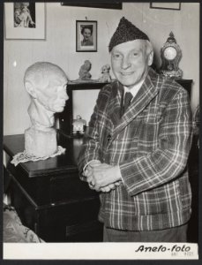 Leo de Leeuwe, de oudste operazanger van ons land, zal op 25 november 1952 zijn , Bestanddeelnr 093-0121