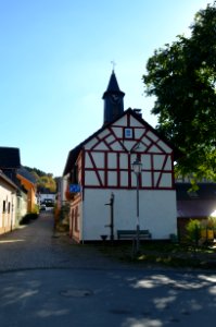 Lenzhahn, Rat- und Backhaus (2)