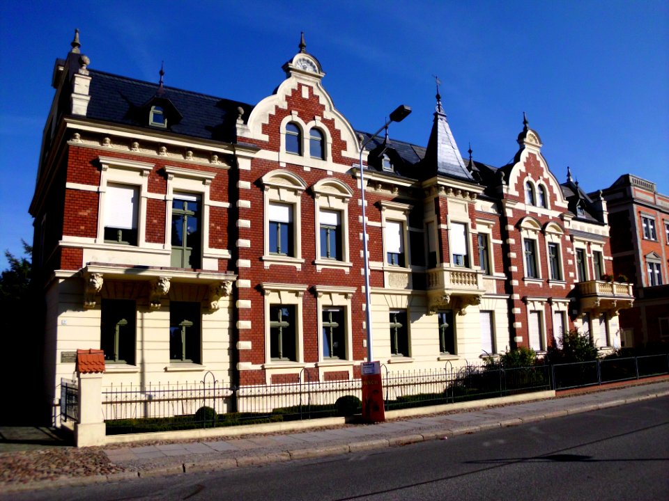 Lenzener straße nr 1-2 1