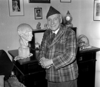 Leo de Leeuwe, de oudste operazanger van ons land, zal op 25 november 1952 zijn , Bestanddeelnr 905-4172