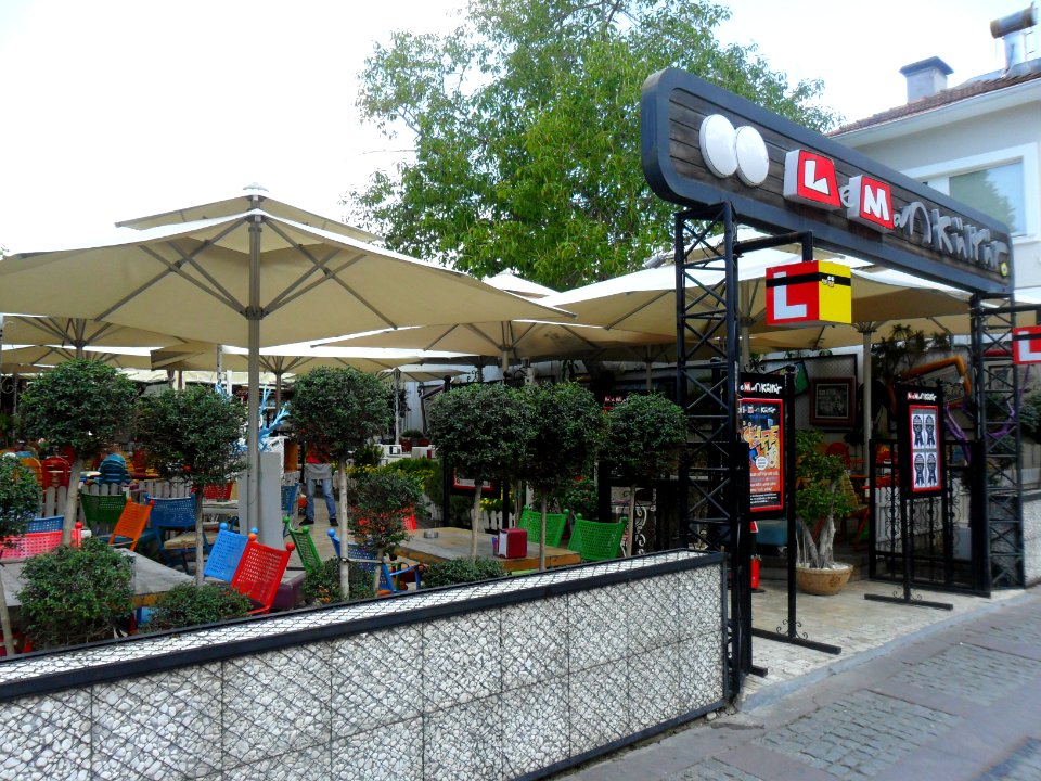 Leman Kültür, Antalya