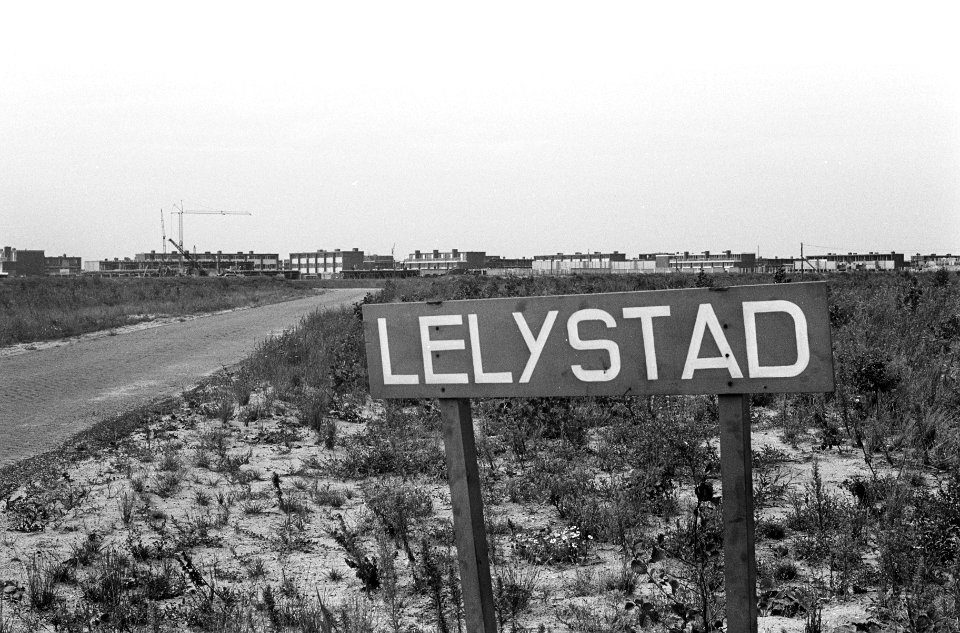 Lelystad. Bordjes (Oost-Flevopolder), Bestanddeelnr 920-6009