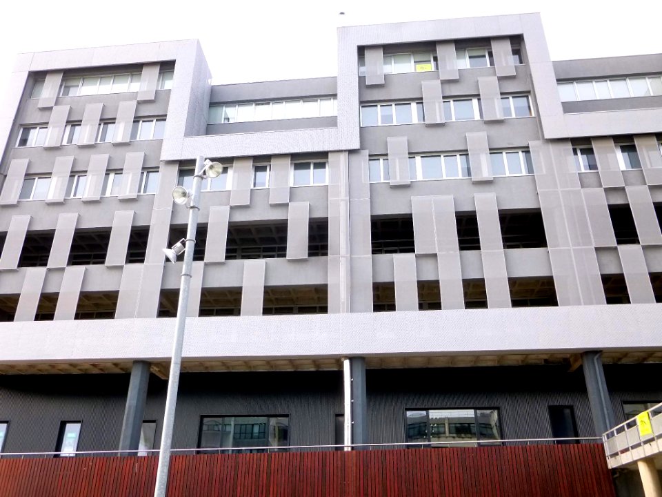 Lejona - Campus de Bizkaia de la UPV-EHU - Biblioteca Central 03