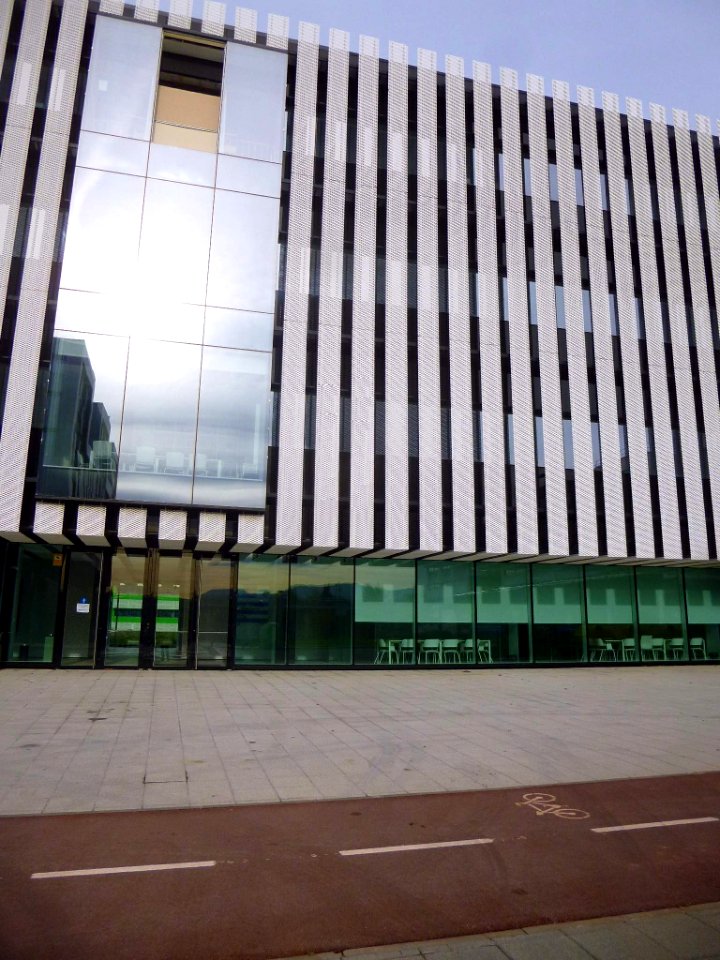 Lejona - Campus de Bizkaia de la UPV-EHU - Parque Científico - Edificio Sede 08