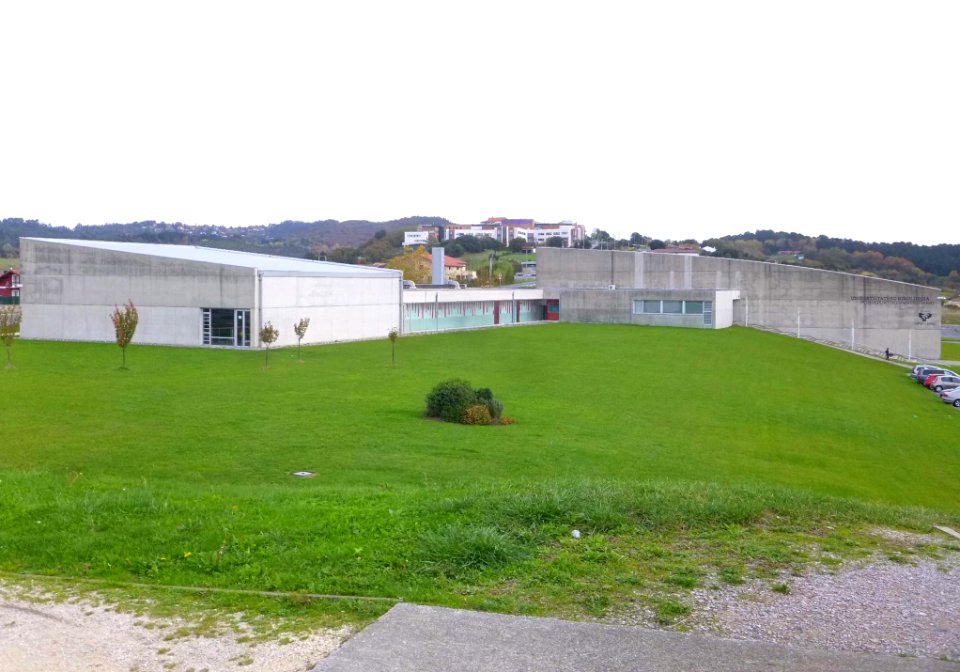 Lejona - Campus de Bizkaia de la UPV-EHU - Polideportivo 1