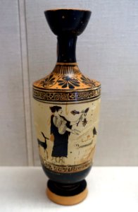 Lekythos with Artemis making an offering, Bowdoin Painter, Athens, 470-460 BC, H 4978 - Martin von Wagner Museum - Würzburg, Germany - DSC05782