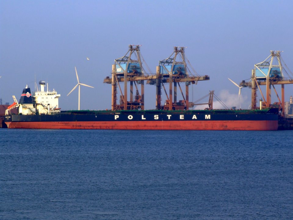 Legiony Polskie IMO 8919611 p2, Port of Rotterdam, Holland 29-Apr-2007