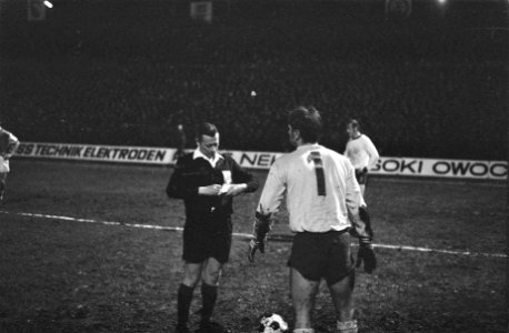 Legia Warschau tegen Feyenoord 0-0. Nummer 9 Kindvall krijgt officiële waarschuw, Bestanddeelnr 923-4170