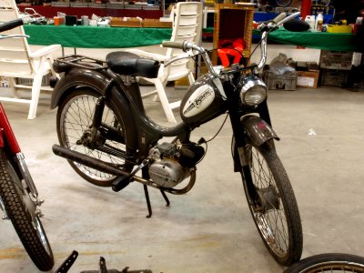 Legnano T118 Saxonette 1960s Moped photo